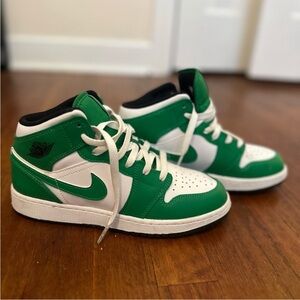 Nike Green and White Sneakers